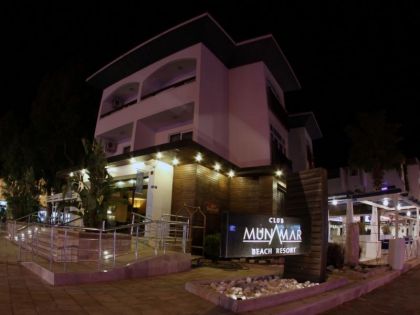 MUNAMAR BEACH RESORT